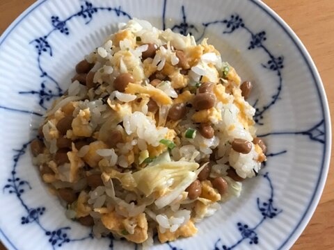 キャベツと納豆のバターチャーハン